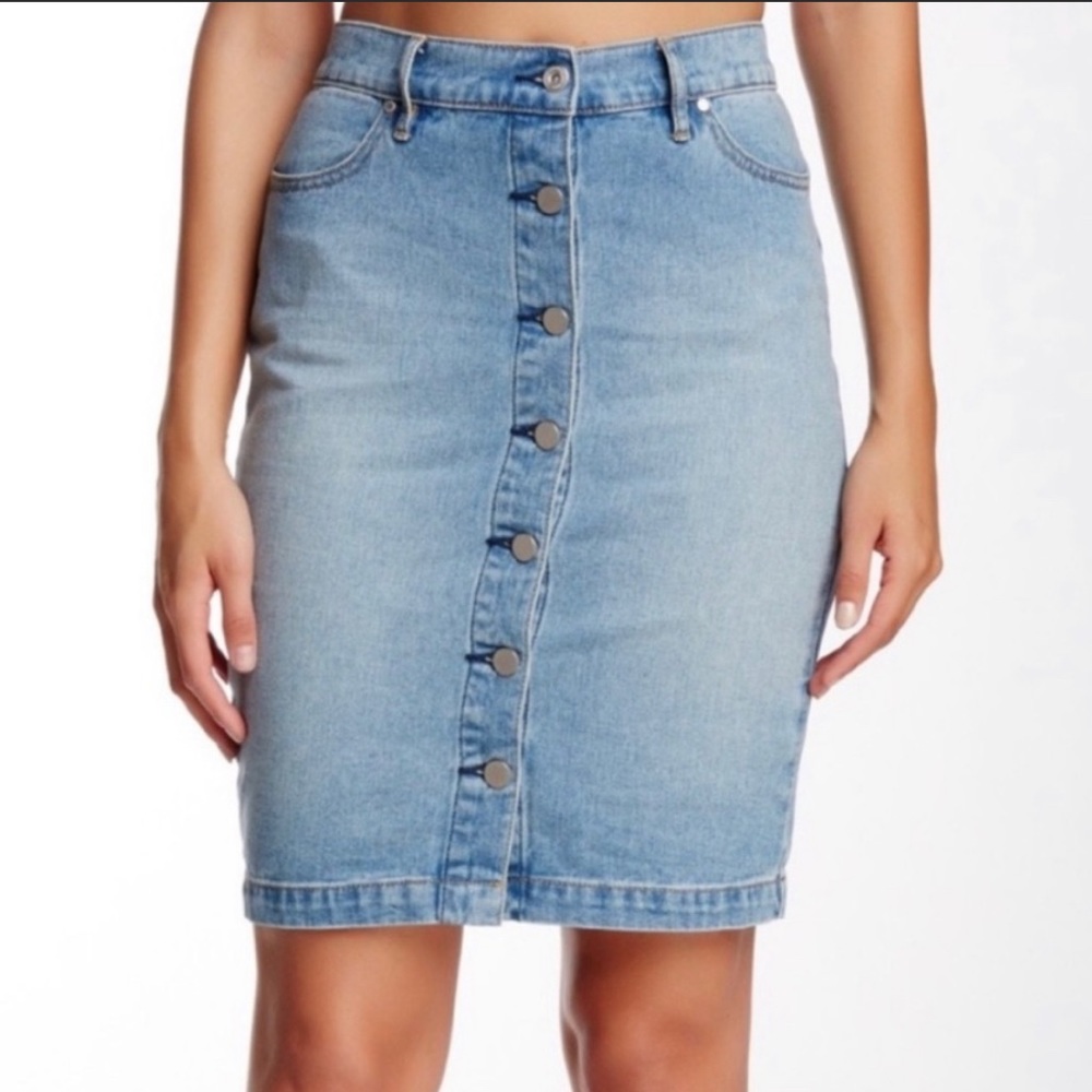Melrose and Market Button Down Denim Skirt